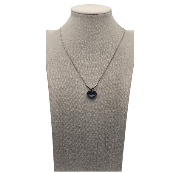 Shablool Didae Sterling Silver Hammered Heart Necklace - Picture 3 of 6